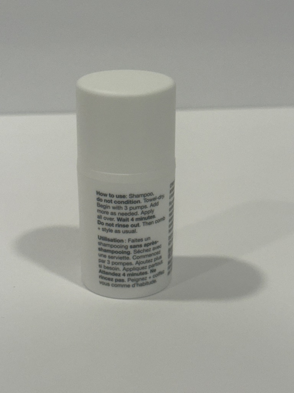 K18 Leave-In Molecular Repair Hair Mask - White - Picture 2 of 3